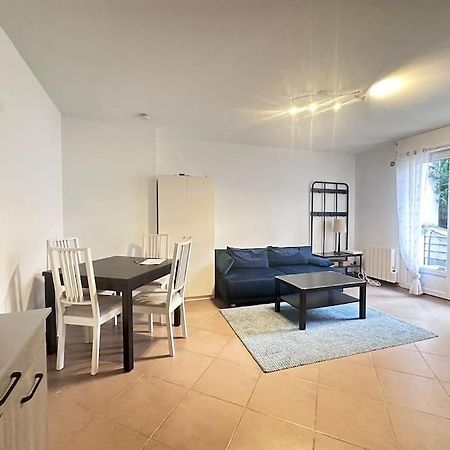 Appartement F3, 2 Chambres Ivry-sur-Seine Exterior photo